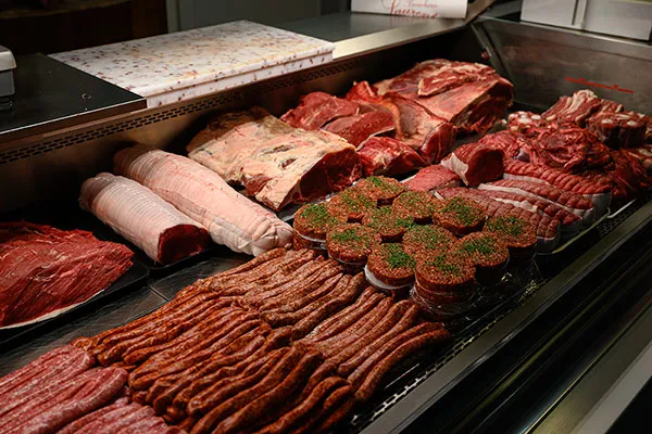 Stand aux Halles de Pau - Boucherie Laurent (64)